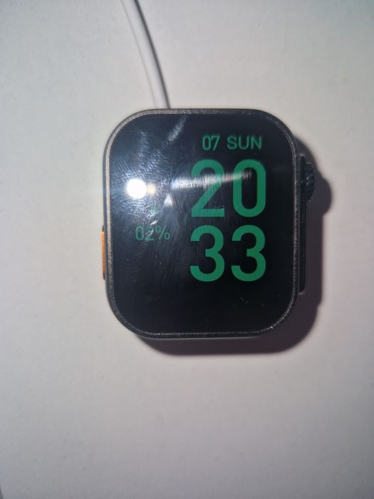 Часы HW ULTRA MINI 2В полном комплекте.