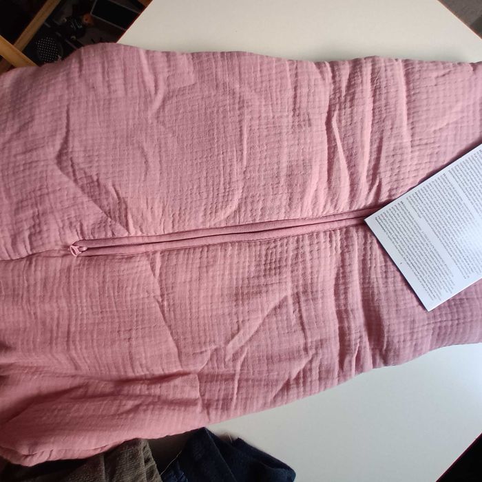 Бебе 0 до 6 месеца ново, подарък безплатно опаковане