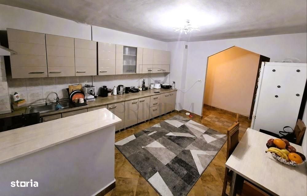 Mircea Cel Batran - 4 Camere - 2 Bai - Etaj 3 - Decomandat - Spatios