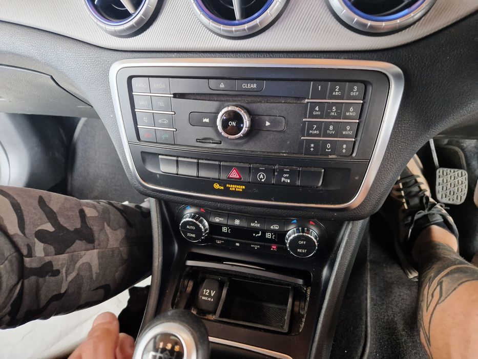 Mercedes CLA 200cdi 136кс OM651 на части.