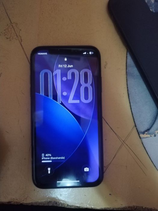 Iphone 11 telefoni
