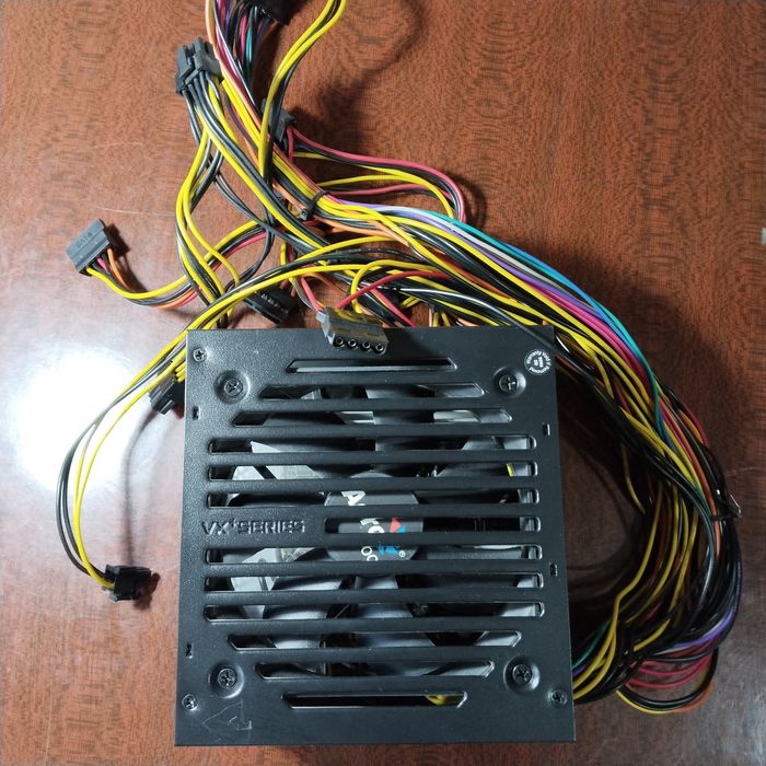 Блок питания AeroCool VX PLUS 600