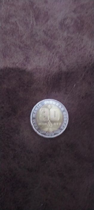 Продам монеты новые