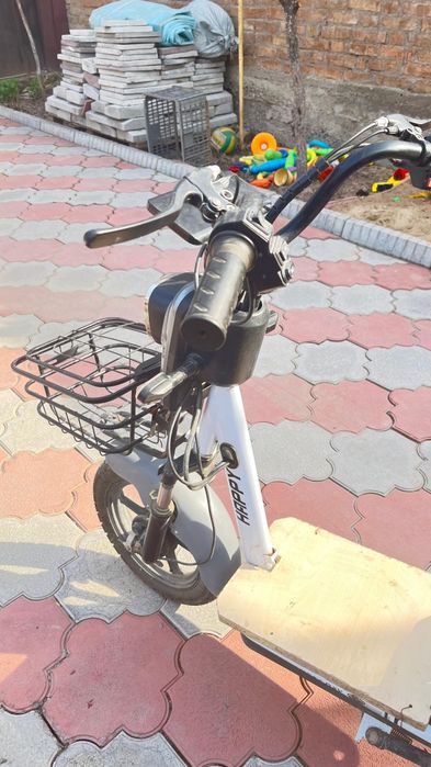 Электроскутер продам