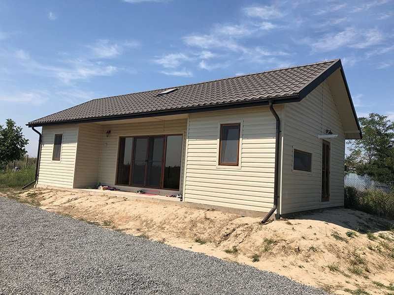 Casa Modulara, Garaje Auto, Containere din panou sandwich termoizolant