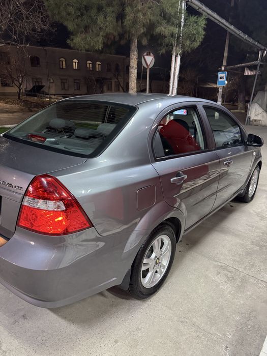 Nexia 3 Avtomat 4 poz 2017 yil 197.000 km