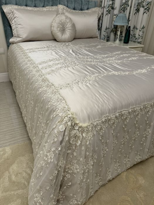 Кувертюра ,възглавници -Home Sweet Home