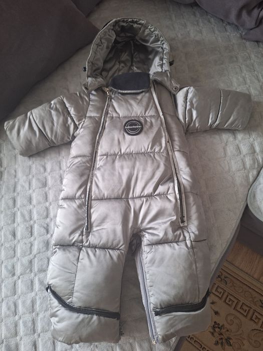 Отдам зимний комбинезон 80 см для мальчика
