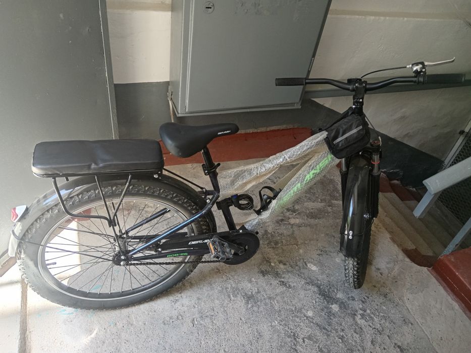 Zo'r Velosiped. Holati juda yaxshi, ko'p haydalmagan