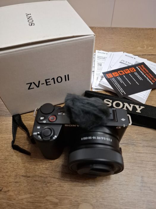 SonyZV-E10 II+sony16-50mm