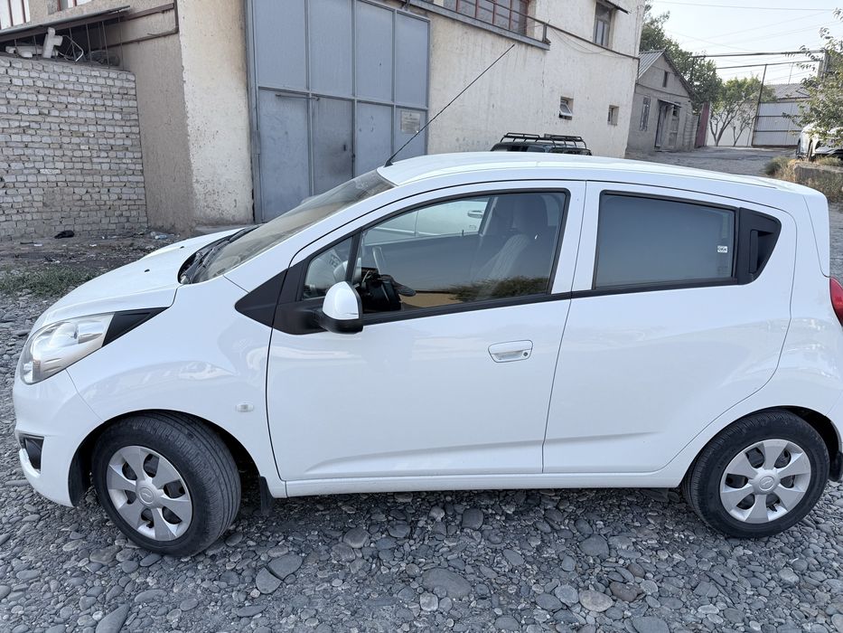 Продам chevrolet spark
