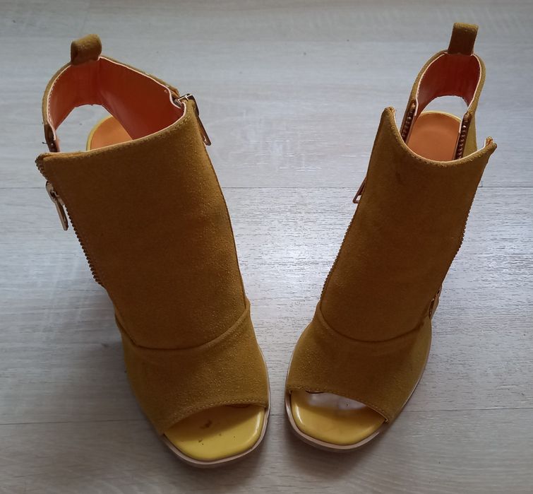 Дамски обувки - 37 номер без забележки