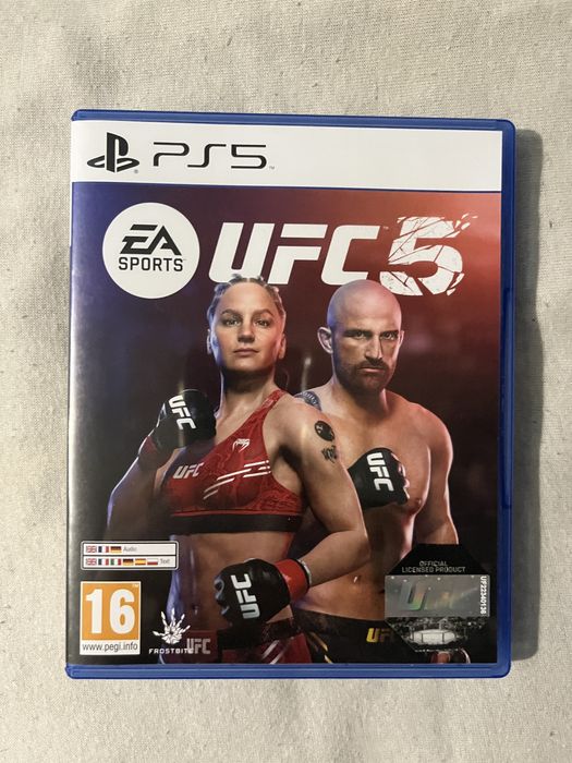 UFC 5 ps5 диск в идекльном состоянии