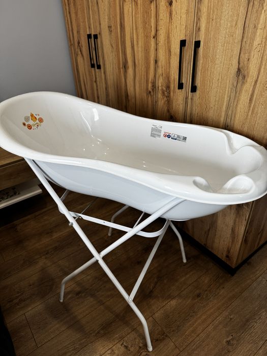 Vând set cădiță pentru bebeluși