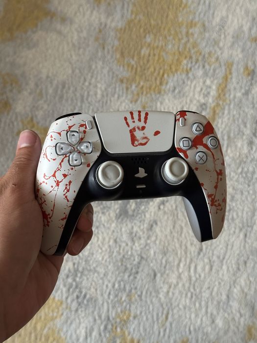 Controller Playstation 5 cu Skin