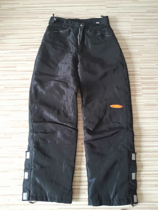 Pantaloni ski marimea 164