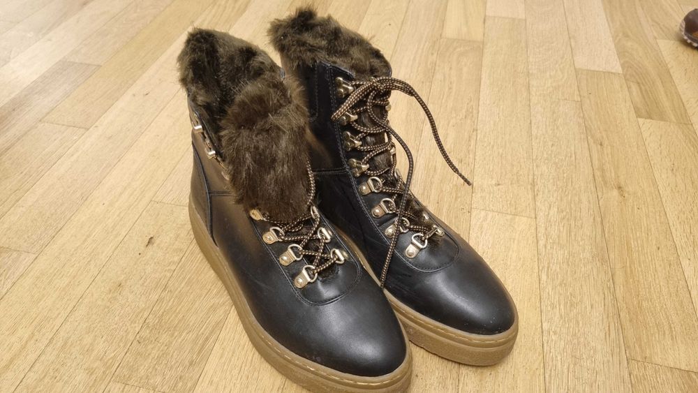 Ghete dama imblanita 39 Zara