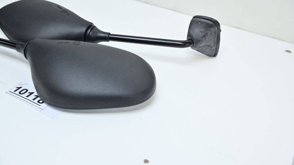 Oglinzi oglinda Yamaha Xenter 125 / 150 stare perfecta stanga dreapta