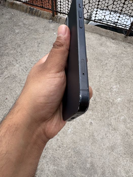 iPhone 15 128 GB