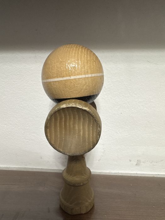 Kendama Krom Eclipse