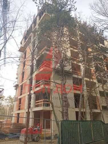 Продава се Двустаен апартамент в Варна, Аспарухово - 68 кв.м за 1652 €/кв.м - Снимка #2