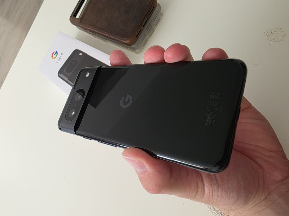 Google Pixel 8 cu 4 luni de viață