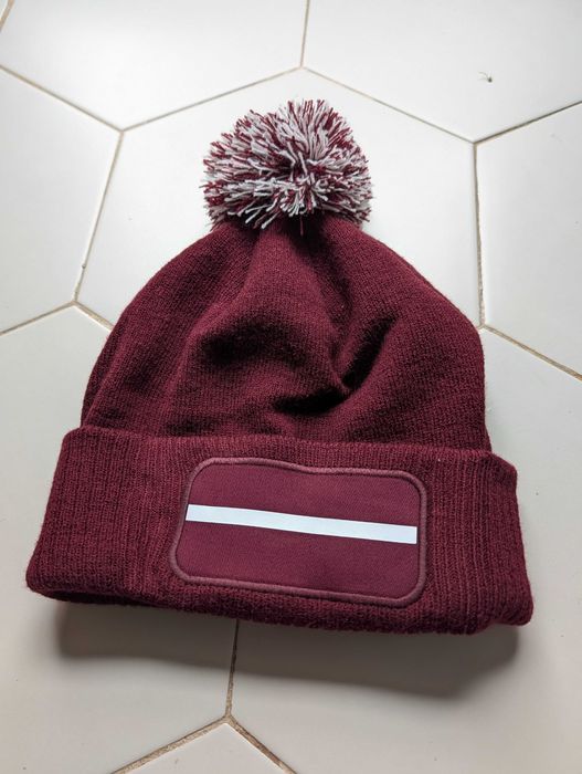 Căciulă RAPID BUCUREȘTI - Originala, Stare Impecabilă (Ca Nou)