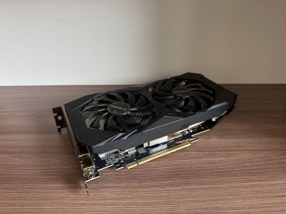 RTX 2060 6gb gigabyte
