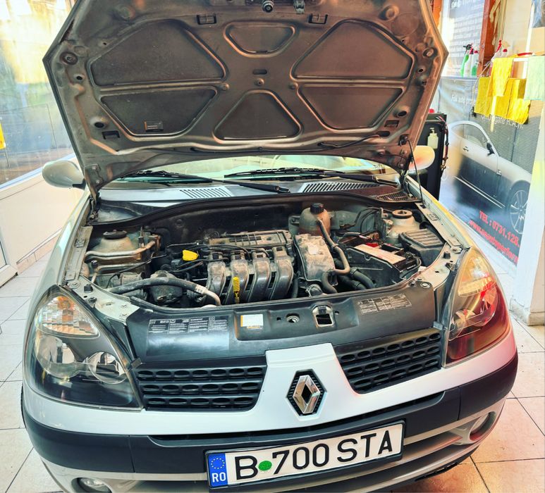 Polish Faruri. Folie Protectie .Transparenta Polimer.