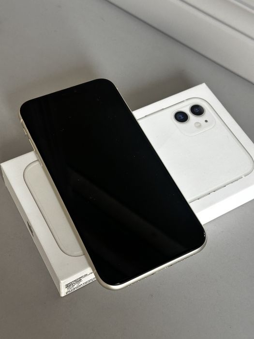 Продаю Iphone 11 64гб