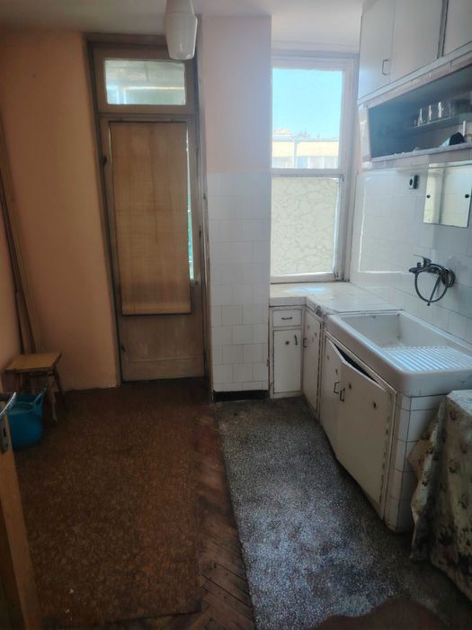 Продава се Четиристаен апартамент в Стара Загора, Център - 77 кв.м за 1000 €/кв.м - Снимка #11