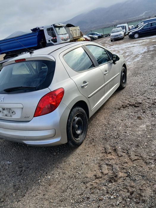Пежо 207 1.6 бензин/ Peugeot 207 на части