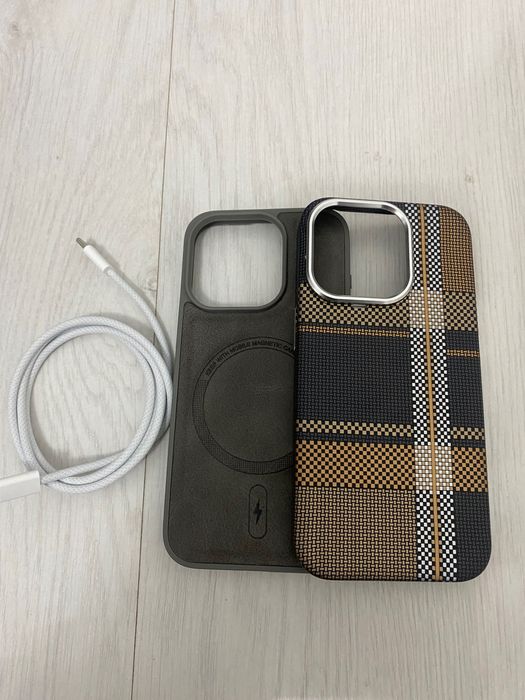 Продаю Iphone 15 pro б/у