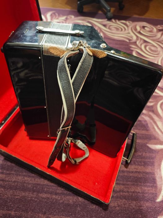 Weltmeister Stella 60 баса