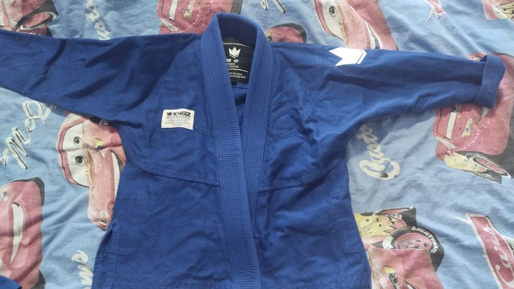 Продам кимано. Джиу джитсу