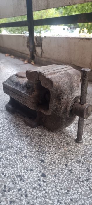 Българско шлосерско менгеме