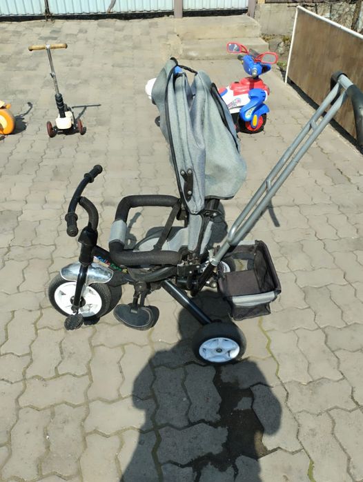 Продам велосипед коляску