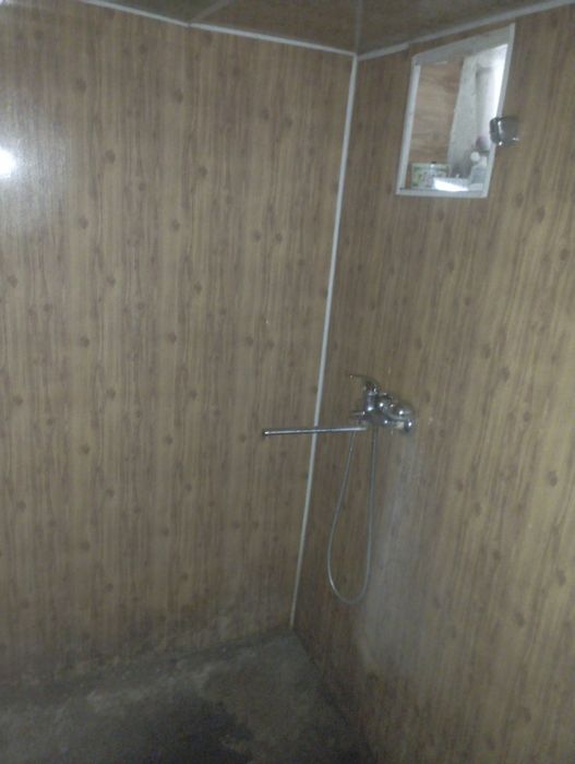 700 метр кв. Ховли Урганч тумани Юкарибог кишлоги Етти чинор куча