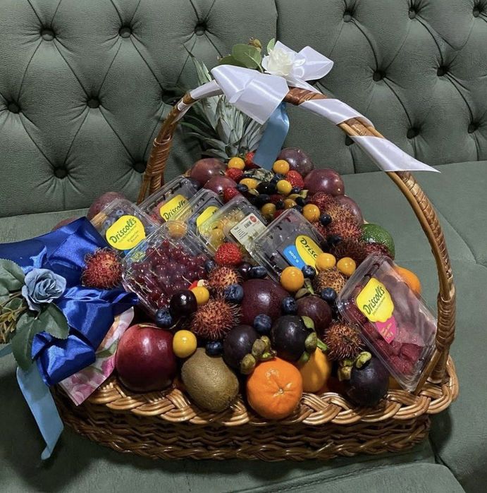 YANGI YIL UCHUN PREMIUM MEVALI SAVAT 
Yaqinlaringizga oddiy sovg‘a ema