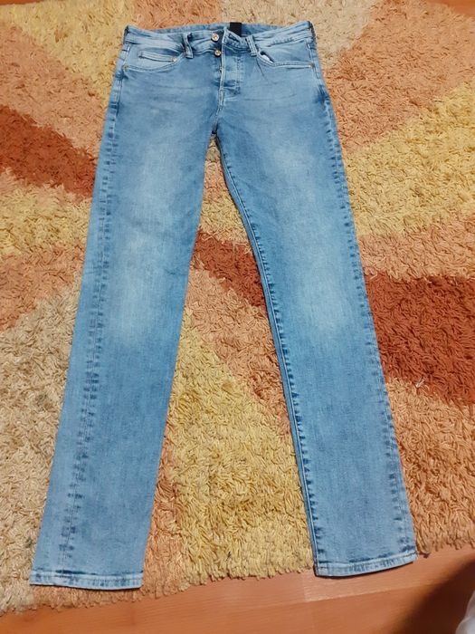 Blugi bărbați mărimea 34