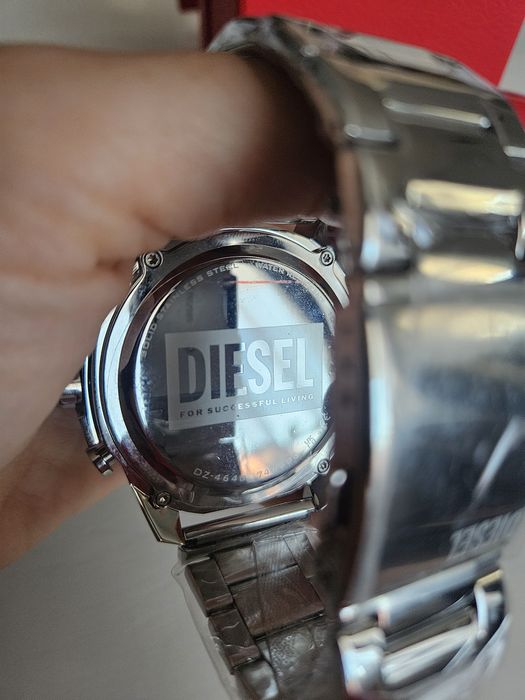 Стилен Часовник DIESEL