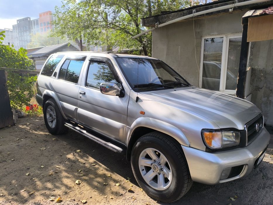 Продам джип Nissan Pathfinder