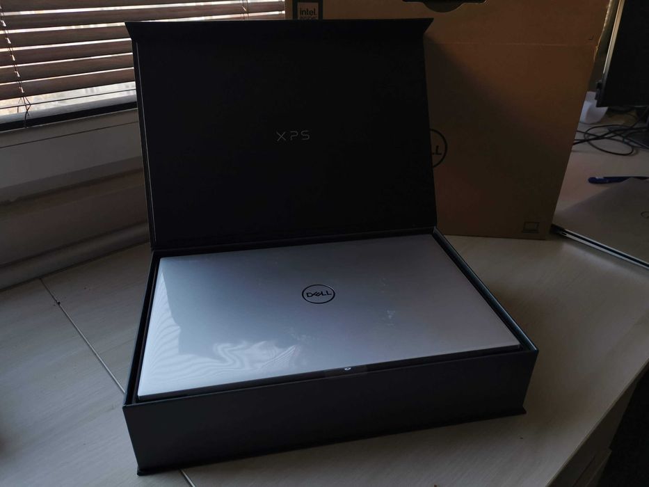 DELL XPS 17" 9720 | 4K, RTX3060, 32GB 1TB | Гаранционен +ProSupport