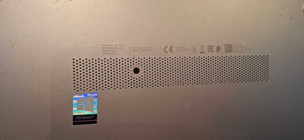 15.6" Kато нов лаптоп HP 250 G6 Intel® Core™ i5-7200U 256 SSD