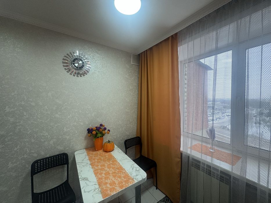 Сдаю 2 ком квартира