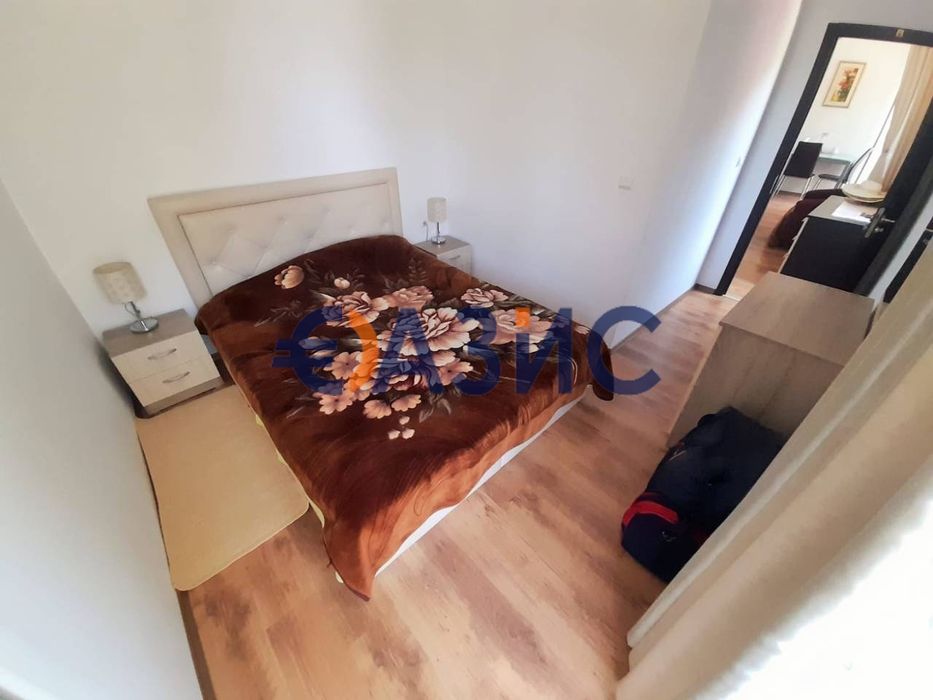 Продава се Двустаен апартамент в к.к. Слънчев бряг - 50 кв.м за 1160 €/кв.м - Снимка #13