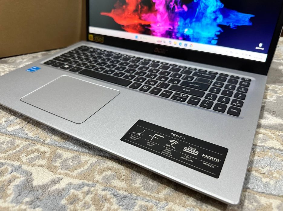 Ноутбук Acer Aspire 3 коробка документ