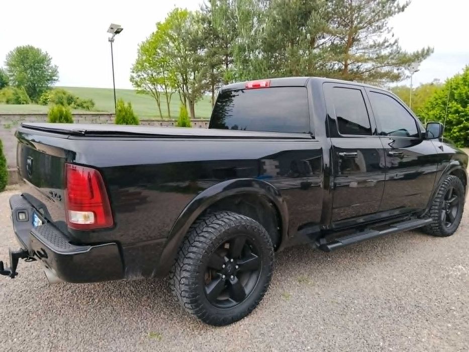 Dodge RAM 1500 4X4 5.7 Hemi с пропан-бутан