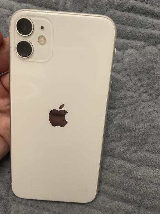Срочно айфон 11