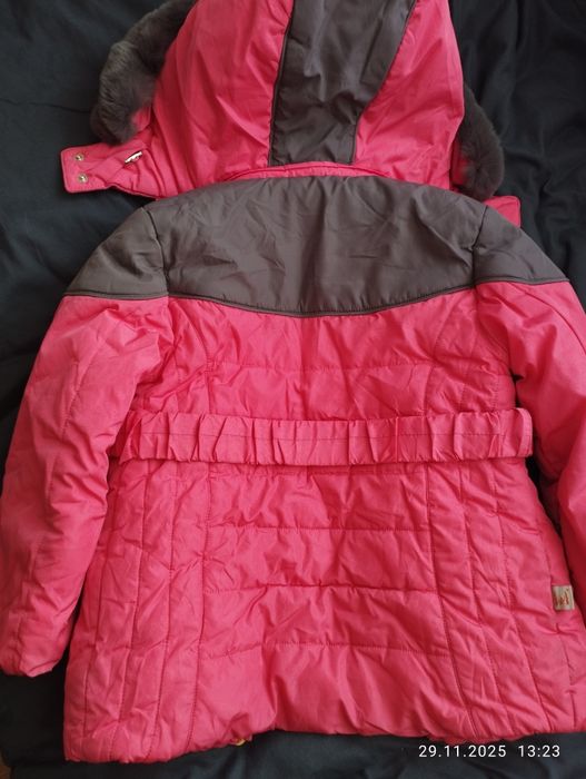 Продам комбинезон на девочку